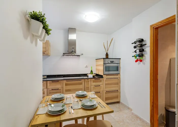 Attaday Holidays Apartment *